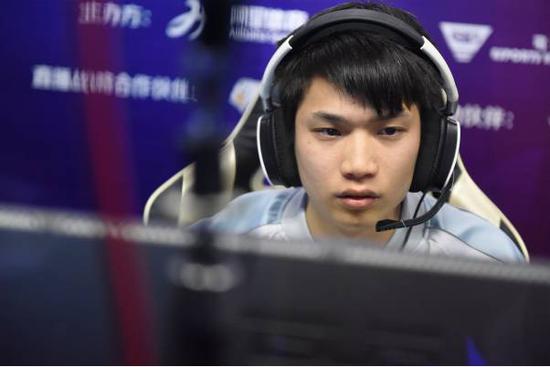 成都迎接五大电竞盛事英雄联盟全球总决赛引领潮流